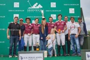 Huntsman campeón de la Shreve Crump & Low Cup