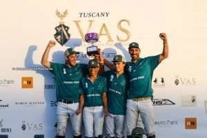 Mustang festejó en el Palio di Siena Trophy