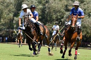 Se reanudó la Copa Julio Novillo Astrada; FINAL EN VIVO POR POLOLINE TV